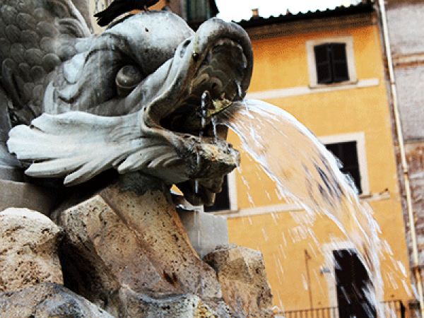 walking tour of rome squares and fountains     