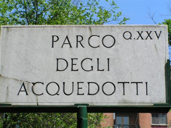 aqueducts park tour ancient rome      